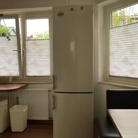 Spacious 3 Bedroom House In Norderstedt-hamburg Lägenhet