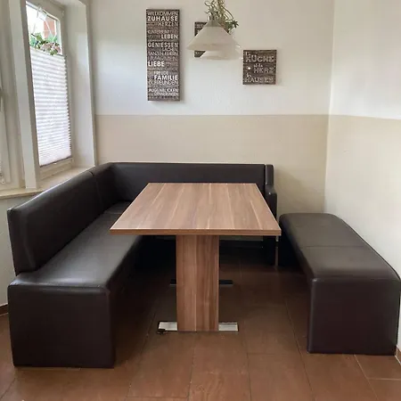 Spacious 3 Bedroom House In Norderstedt-hamburg *