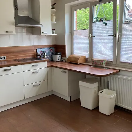 Spacious 3 Bedroom House In Norderstedt-hamburg 公寓